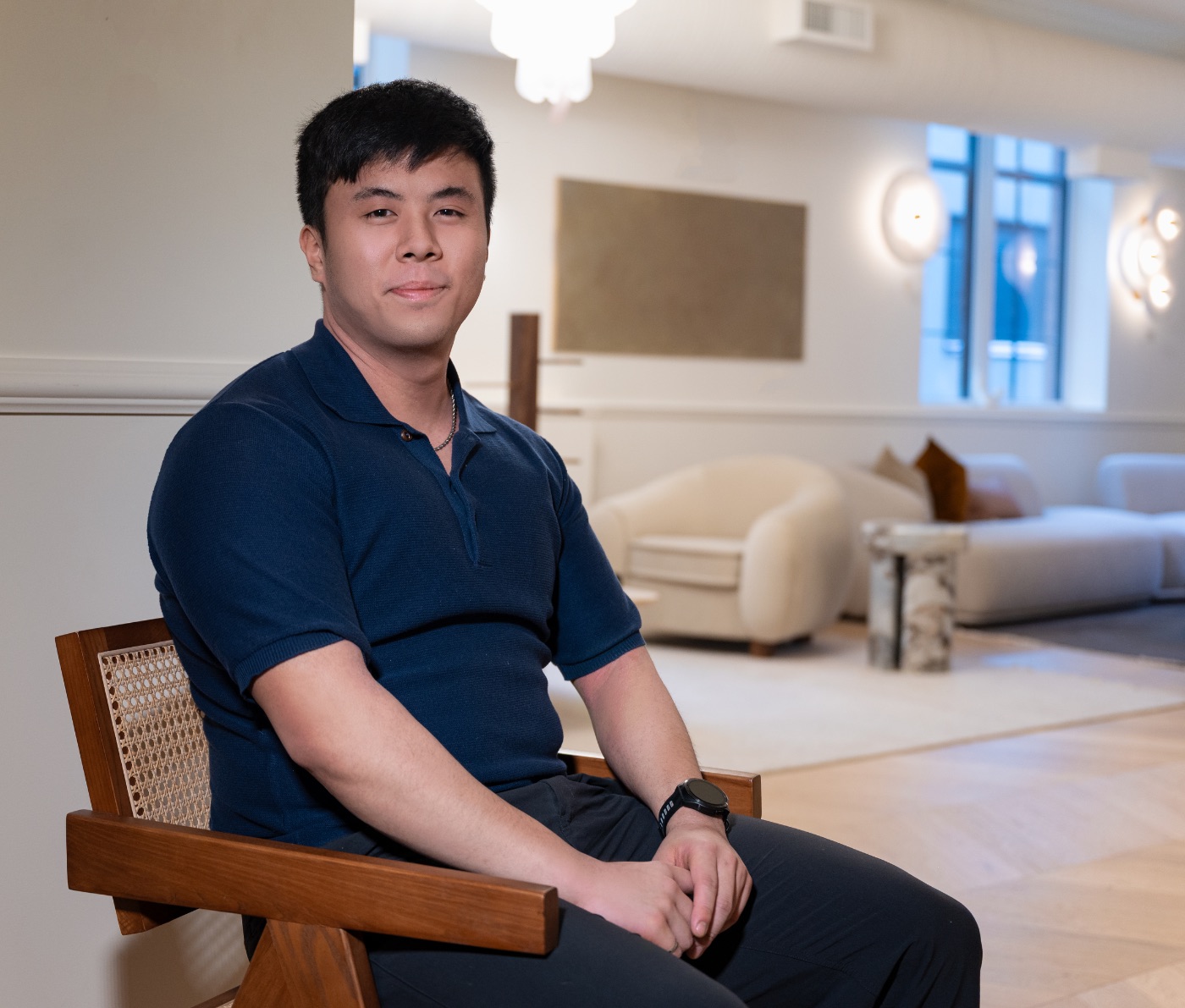 Alex Yoshida